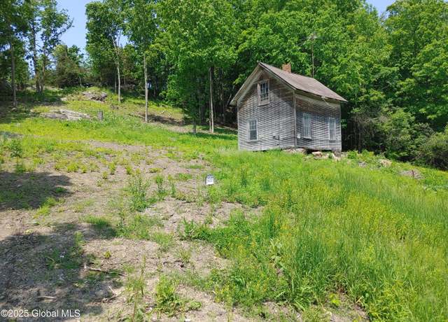 Property at 67 Hutton Square Rd, Putnam Station, NY 12861