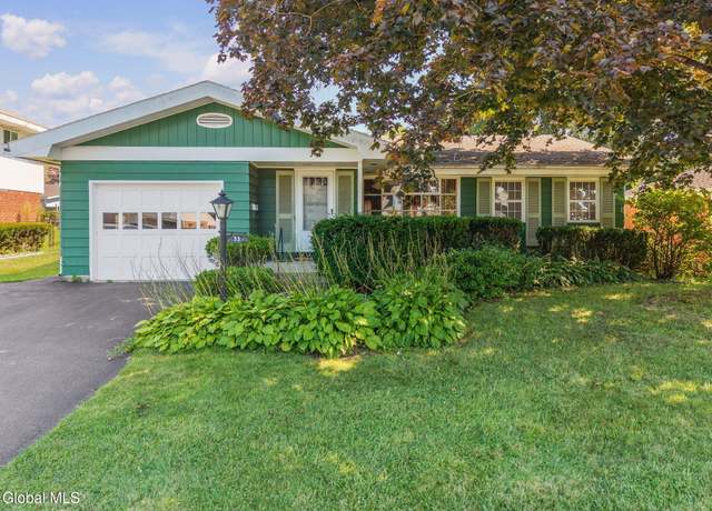 Property at 33 Milner Ave, Albany, NY 12203, 2 beds, 2.5 baths