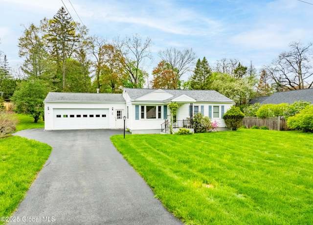 Property at 1 Appletree Ln, Newtonville, NY 12110, 3 beds, 2 baths
