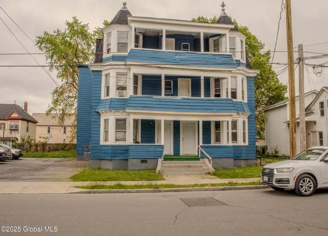 Property at 1209 Congress St, Schenectady, NY 12303, 18 beds, 6 baths
