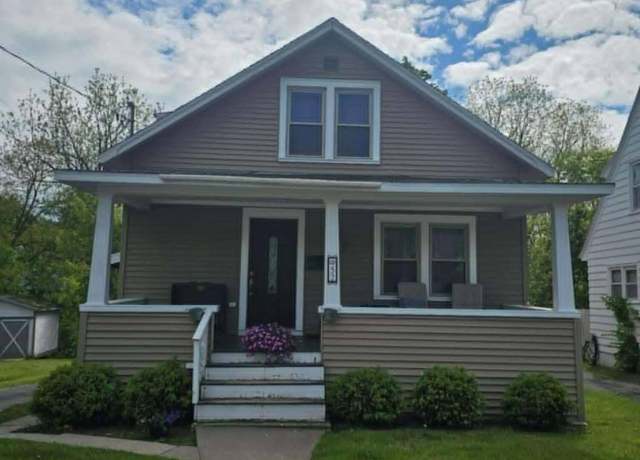 Property at 52 Phillips Ave, Canajoharie, NY 13317, 2 beds, 2 baths