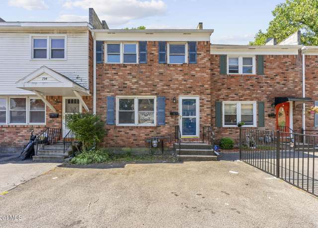Property at 196 Mount Hope Dr, Albany, NY 12202, 3 beds, 1.5 baths
