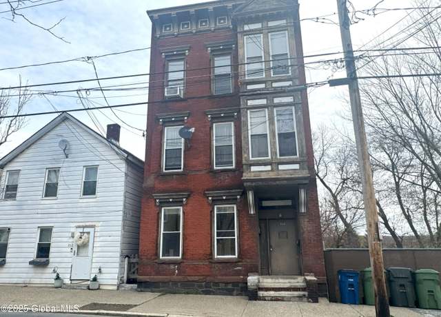 Property at 164 Main St, Cohoes, NY 12047, 10 beds, 4 baths
