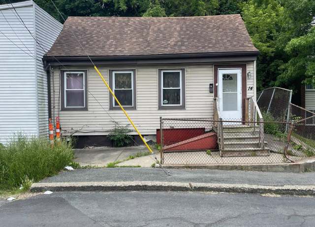 Property at 14 Cuyler St, Albany, NY 12202, 3 beds, 1 bath