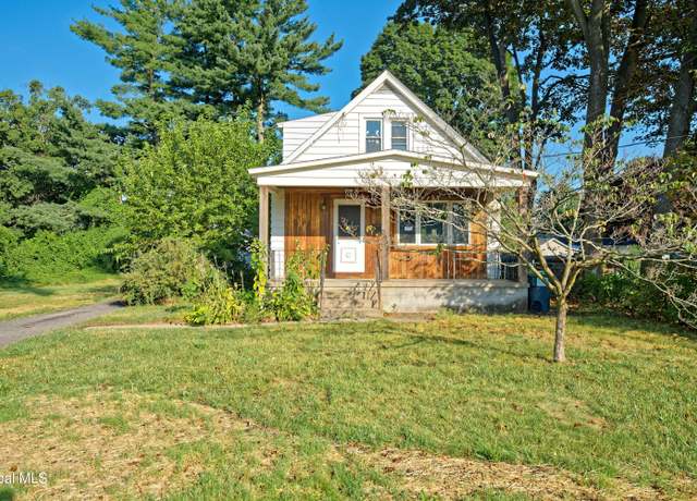 Property at 2937 Myrtle Ave, Schenectady, NY 12306, 2 beds, 2 baths