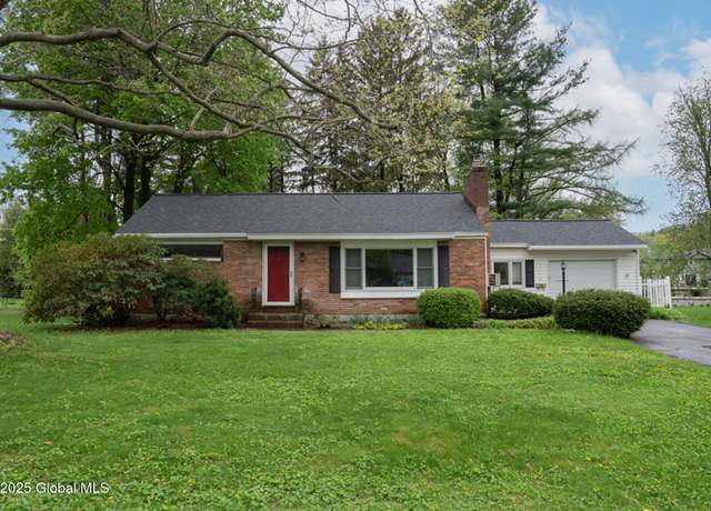 Property at 3 E St Stephens Ln, Schenectady, NY 12302, 2 beds, 1 bath