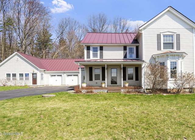 Property at 200 Lindsay Rd, Schuylerville, NY 12871, 3 beds, 2.5 baths