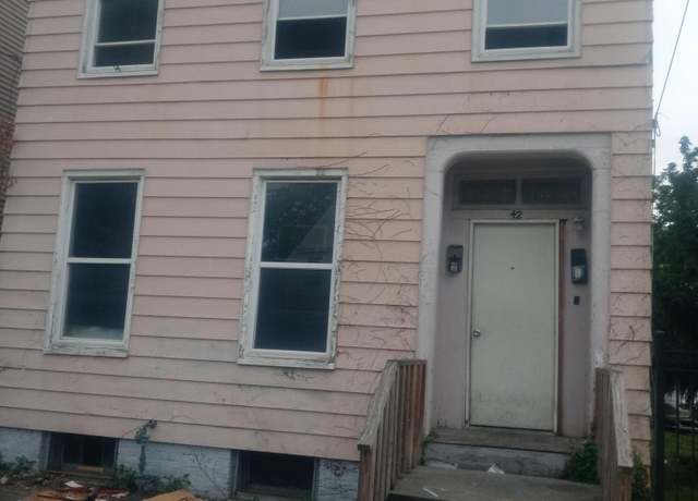 Property at 42 Garfield Pl, Albany, NY 12206, 5 beds, 2 baths
