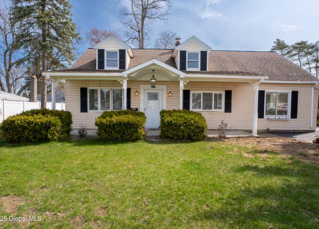 Property at 1012 Palazini Dr, Schenectady, NY 12303, 4 beds, 1 bath