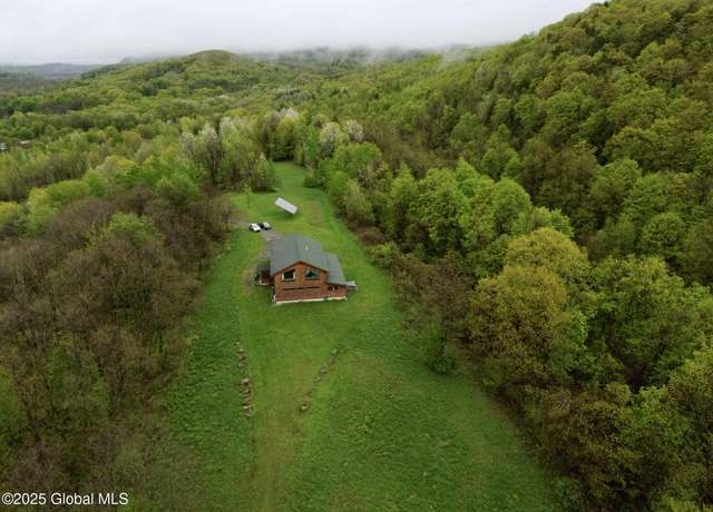 Property at 2158 Coach Rd, Argyle, NY 12809, 3 beds, 2.5 baths