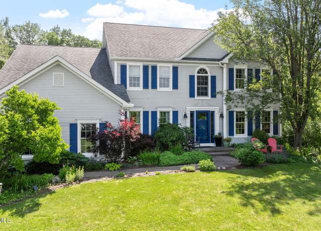 Property at 219 Longhouse Ln, Slingerlands, NY 12159, 5 beds, 2.5 baths