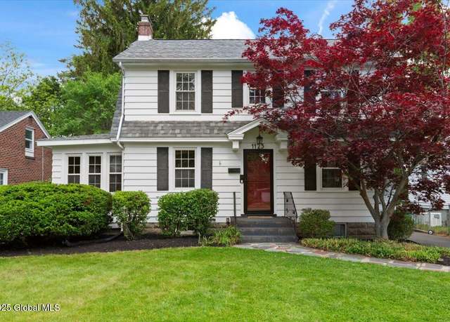 Property at 1125 Highland Park Rd, Niskayuna, NY 12309, 3 beds, 1.5 baths