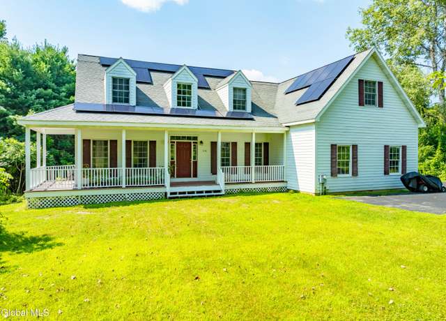 Property at 114 Stone Quarry Rd, Clifton Park, NY 12065, 4 beds, 2.5 baths