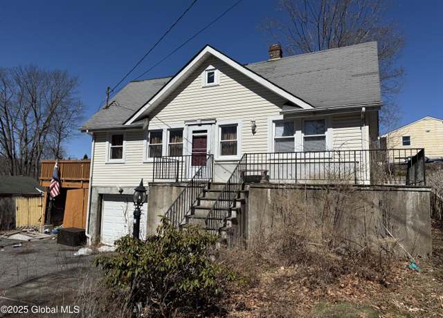 Property at 24 Greene Rd, Mohegan Lake, NY 10589, 2 beds, 2 baths