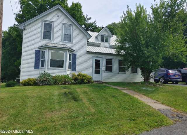 Property at 6 Woody Ln, Ticonderoga, NY 12883, 4 beds, 1.5 baths