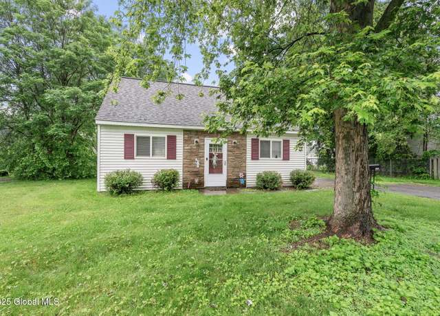 Property at 1148 Outer Dr, Schenectady, NY 12303, 3 beds, 2 baths