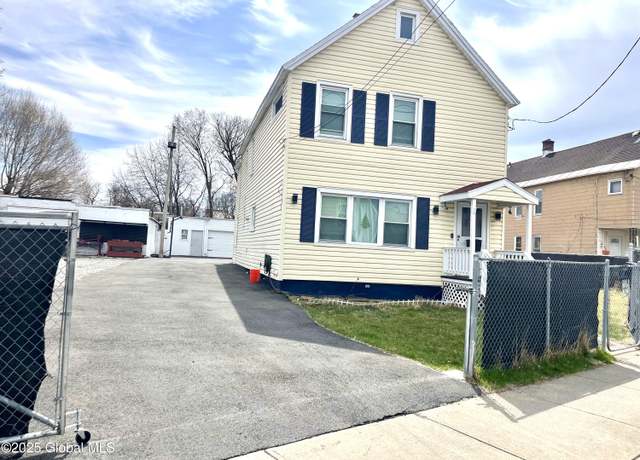 Property at 305 Craig St, Schenectady, NY 12307, 3 beds, 2 baths