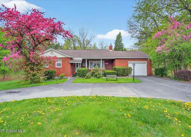 Property at 297 Speigletown Rd, Troy, NY 12182, 3 beds, 1.5 baths