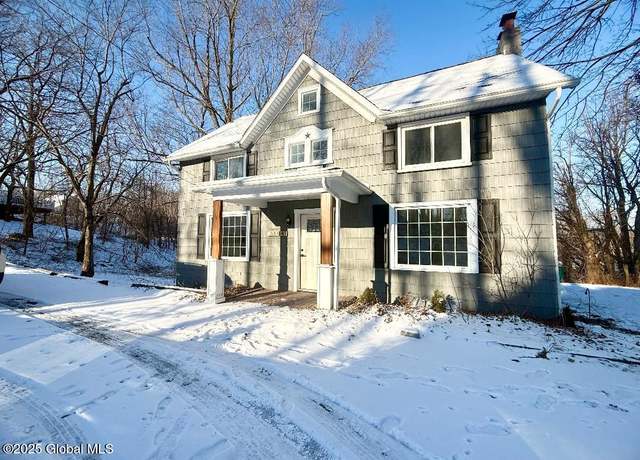 Property at 3504 Rosendale Rd, Niskayuna, NY 12309, 4 beds, 2 baths
