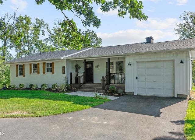 Property at 721 Hudson River Rd, Mechanicville, NY 12118, 3 beds, 2 baths