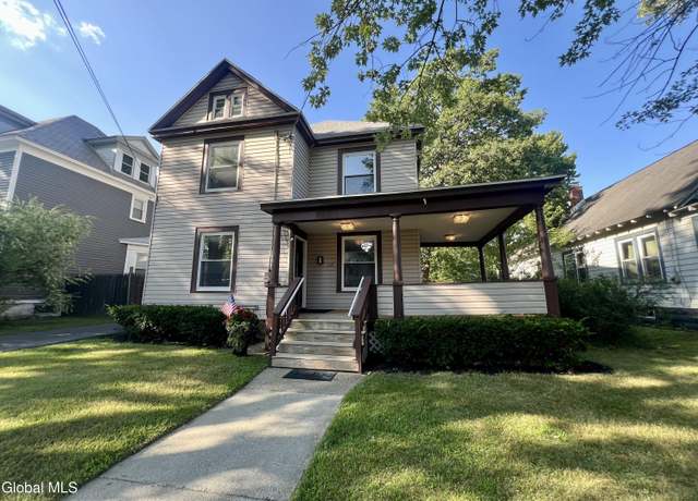 Property at 206 Catherine St, Schenectady, NY 12302, 5 beds, 2 baths