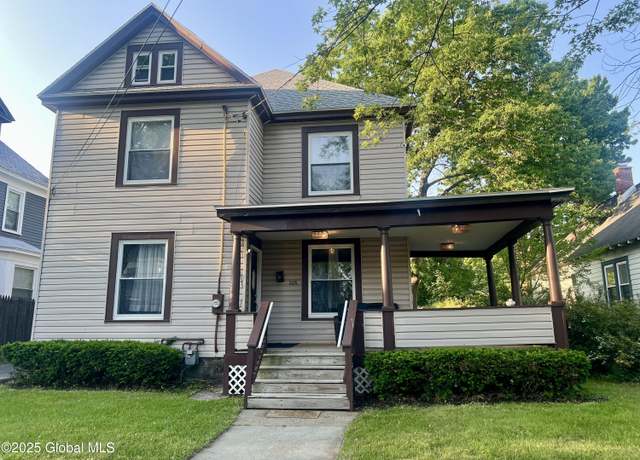 Property at 206 Catherine St, Schenectady, NY 12302, 5 beds, 2 baths