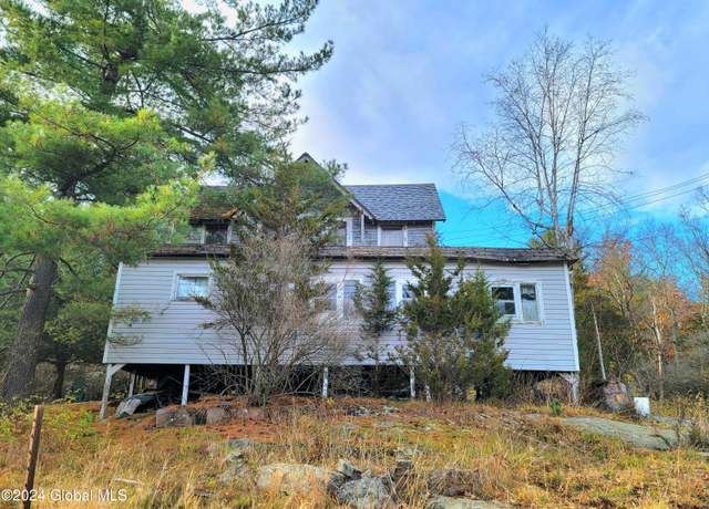 Property at 42780 Murray Is, Clayton, NY 13624, 4 beds, 1 bath