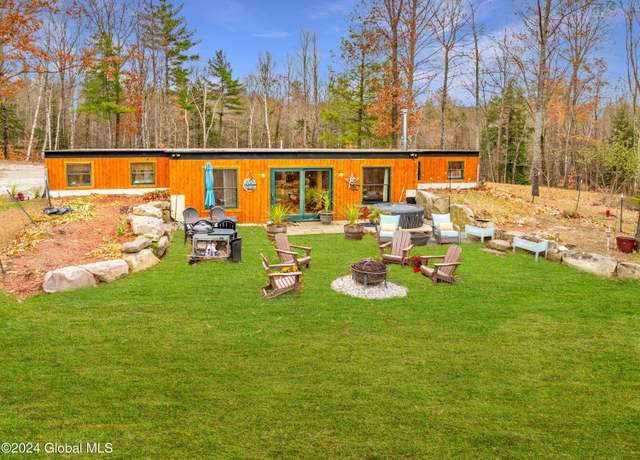 Property at 11 Maggie Dudley Rd, Crown Point, NY 12928, 3 beds, 2.5 baths