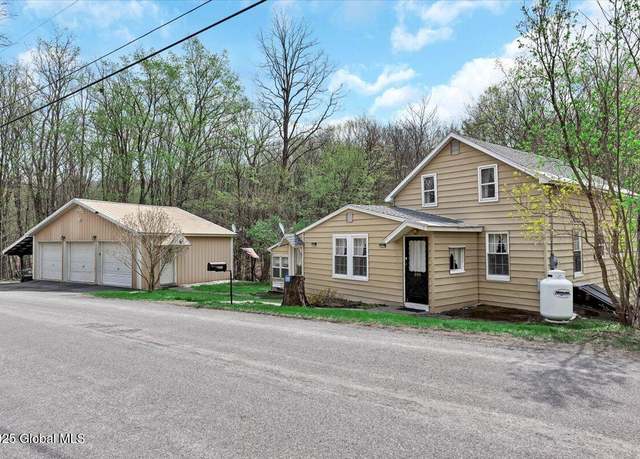 Property at 1199 Hervey Sunside Rd, Durham, NY 12423, 2 beds, 1 bath