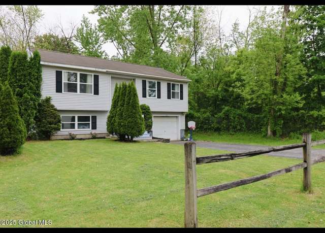 Property at 29 Clark St, Hudson Falls, NY 12839, 4 beds, 1.5 baths