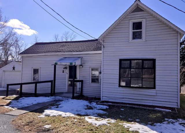 Property at 115 Railroad Ave, Hoosick Falls, NY 12090, 3 beds, 1 bath