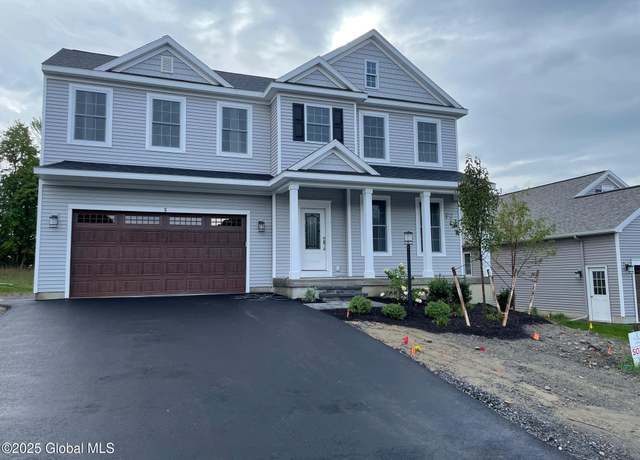 Property at 34 Windrow Way, Mechanicville, NY 12118, 4 beds, 2.5 baths