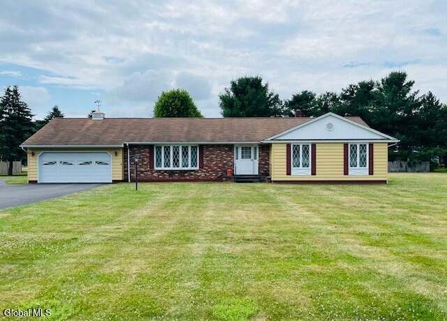 Property at 97 Broad St, Kinderhook, NY 12106, 3 beds, 2.5 baths