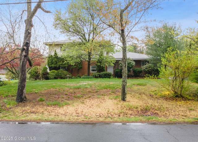 Property at 3103 Spawn Rd, Schenectady, NY 12303, 5 beds, 3.5 baths