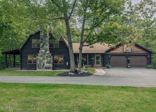 Property at 3080 Ridge Rd, Glenville, NY 12302, 4 beds, 2.5 baths