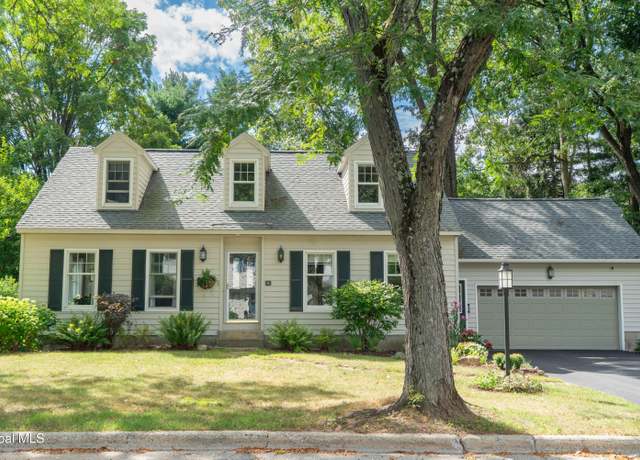 Property at 11 Wedgewood Dr, Saratoga Springs, NY 12866, 3 beds, 2.5 baths