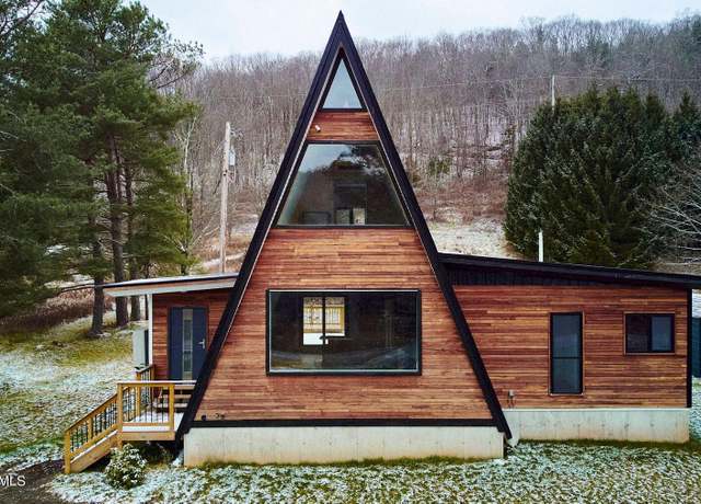 Property at 40594 New York 23, Grand Gorge, NY 12474, 3 beds, 3 baths