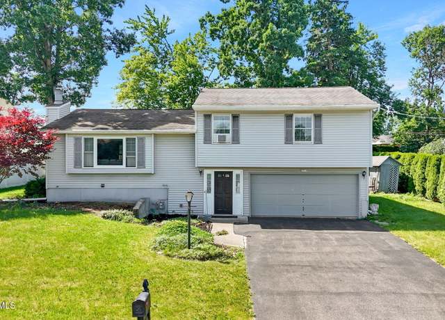 Property at 2714 Magnolia St, Endicott, NY 13760, 3 beds, 2.5 baths