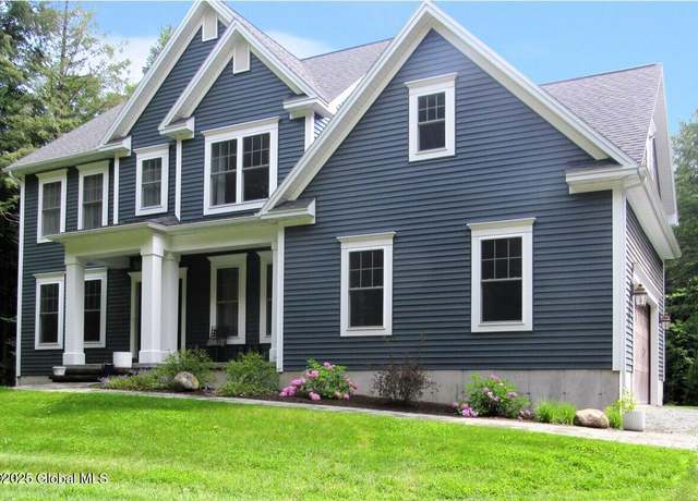 Property at 2 Cannon Royal Dr, Saratoga Springs, NY 12866, 3 beds, 2.5 baths