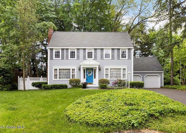 Property at 42 Pheasant Ridge Dr, Loudonville, NY 12211, 4 beds, 2.5 baths