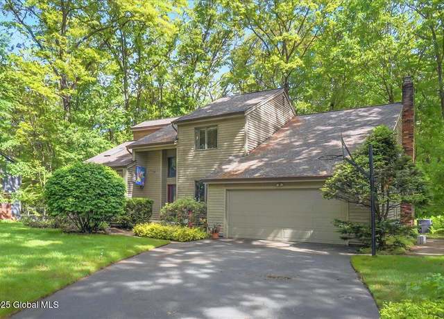 Property at 3 W Berkshire Dr, Clifton Park, NY 12065, 4 beds, 2.5 baths