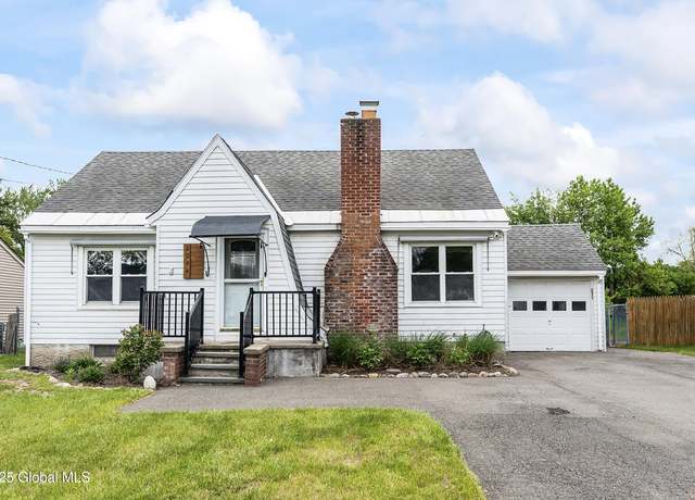 Property at 2044 Caldicott Rd, Rotterdam, NY 12303, 3 beds, 1 bath