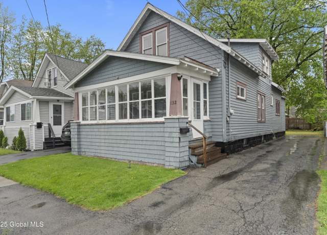 Property at 132 N Toll St, Scotia, NY 12302, 3 beds, 1 bath