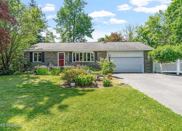 Property at 1100 Niskayuna Rd, Niskayuna, NY 12309, 2 beds, 2.5 baths