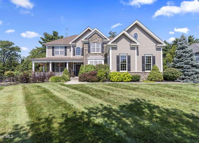 Property at 60 Stone Crest Dr, Mechanicville, NY 12118, 5 beds, 4.5 baths