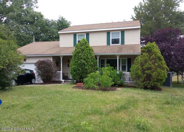 Property at 131 Van Rensselaer Blvd, Albany, NY 12204, 3 beds, 2.5 baths