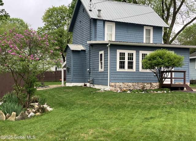 Property at 42 Peck Ave, Glens Falls, NY 12801, 1 bed, 1.5 baths