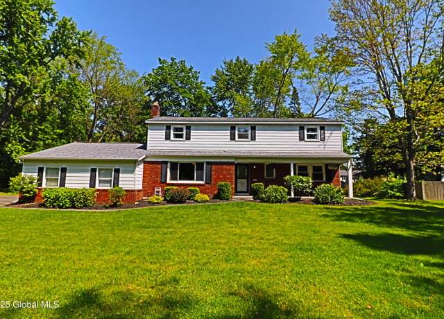 Property at 24 Valdepenas Ln, Clifton Park, NY 12065, 4 beds, 2.5 baths