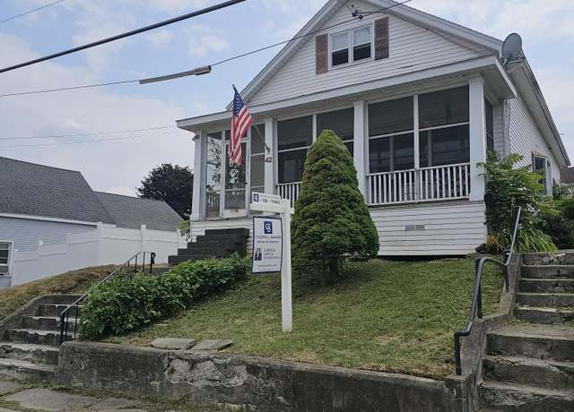 Property at 42 Shannon Ave, Cohoes, NY 12047, 2 beds, 2 baths
