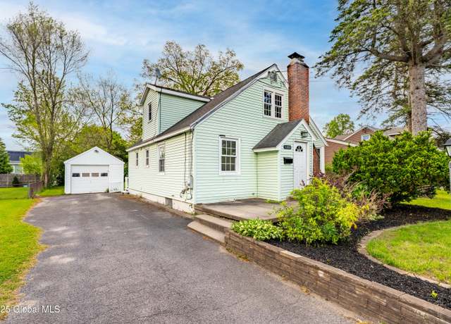 Property at 1808 Patton Dr, Schenectady, NY 12303, 3 beds, 2 baths